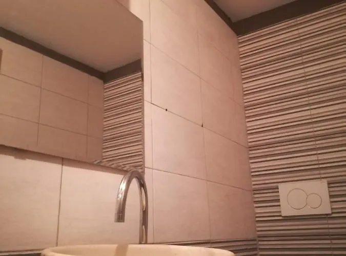 Piazza Centrale Гостевой дом Модика