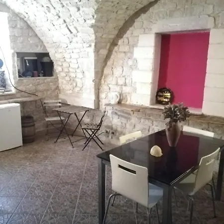 Casa de hóspedes Piazza Centrale *